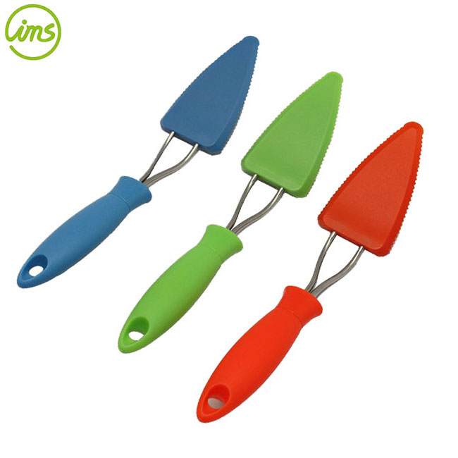Colorful Nylon Pie Server - Non-Scratch Dessert Server